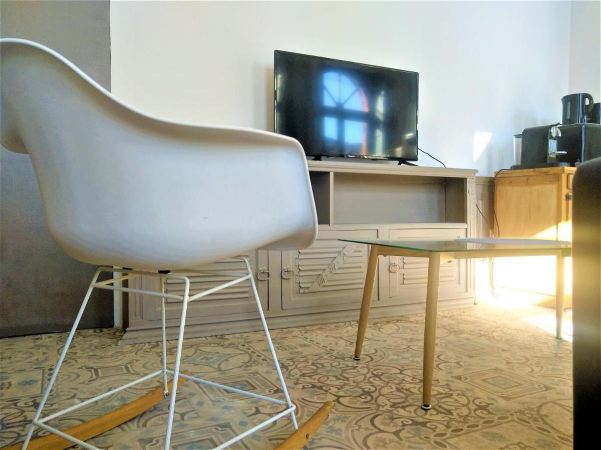מונטובן Le Cours Foucault - 3 Appartements - 8 Couchages מראה חיצוני תמונה